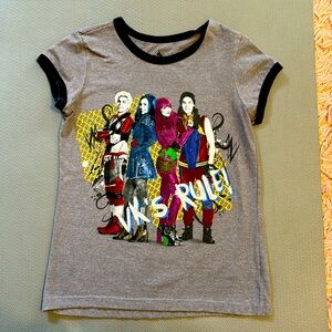 Girls size large 10/12 Disney VK T-shirt